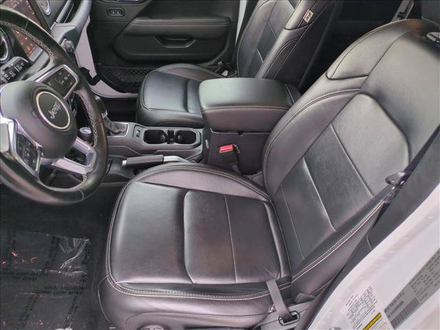 Used 2021 Jeep Wrangler Unlimited Sahara AWD/4WD image 16