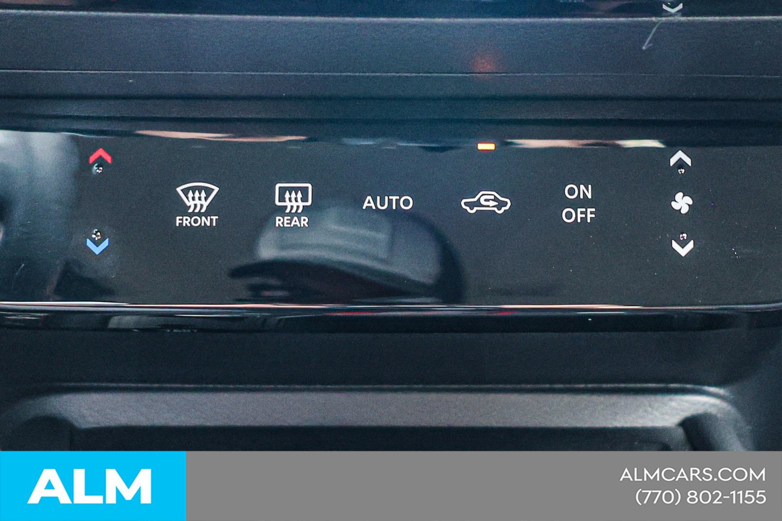 Used 2025 Nissan Kicks SR image 33