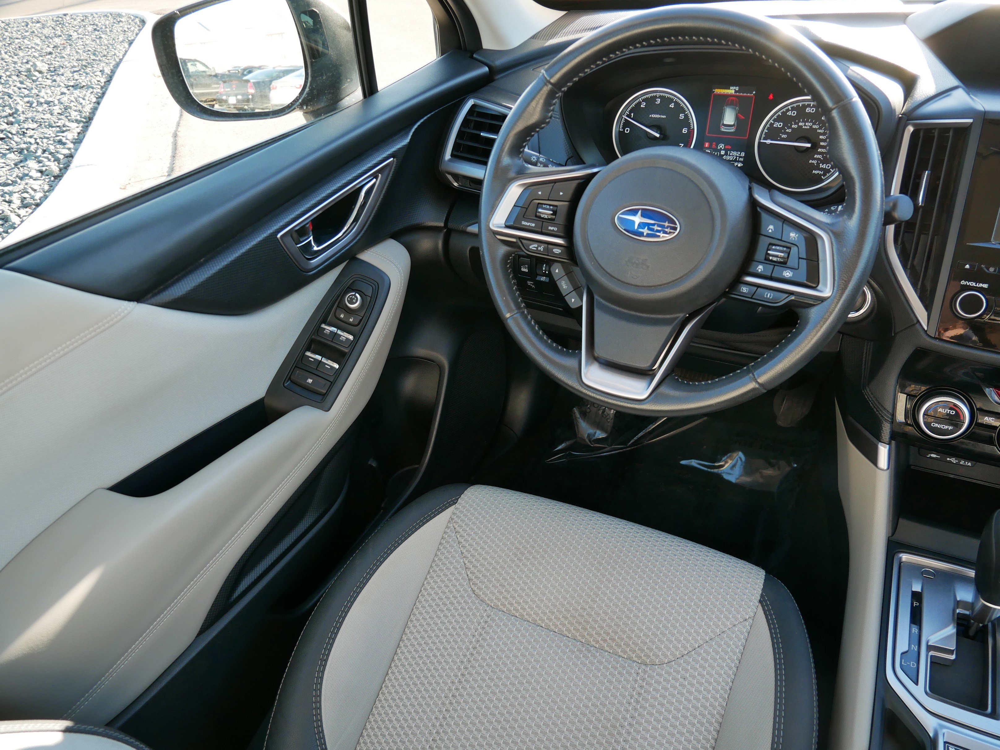 Used 2020 Subaru Forester Premium image 9