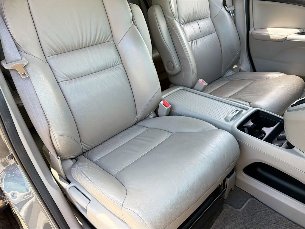 Used 2013 Honda CR-V EX-L image 17