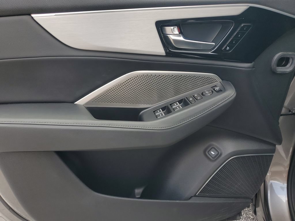 Certified 2023 Acura MDX FWD image 19