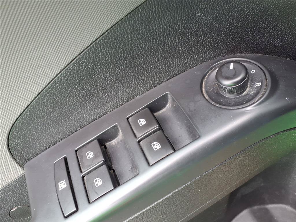 Used 2015 Chevrolet Sonic LT FWD image 15