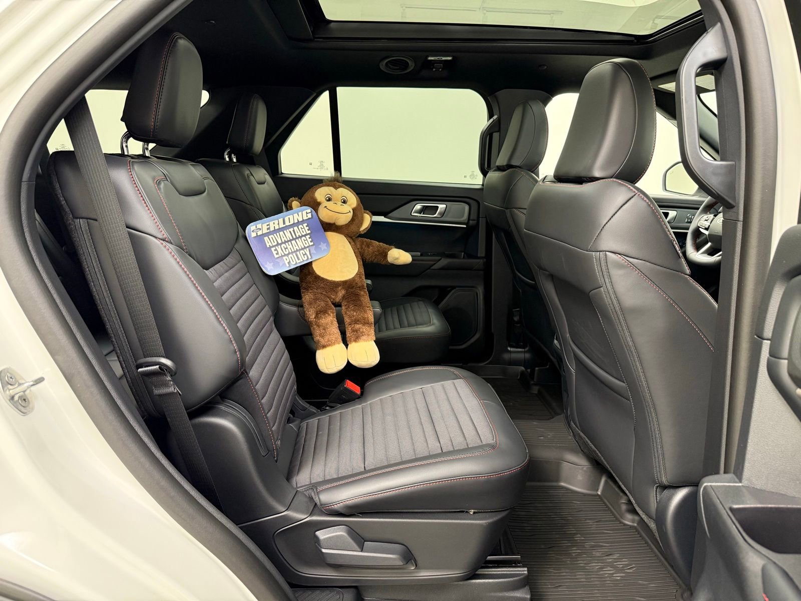New 2026 Ford Explorer ST-Line AWD/4WD image 29