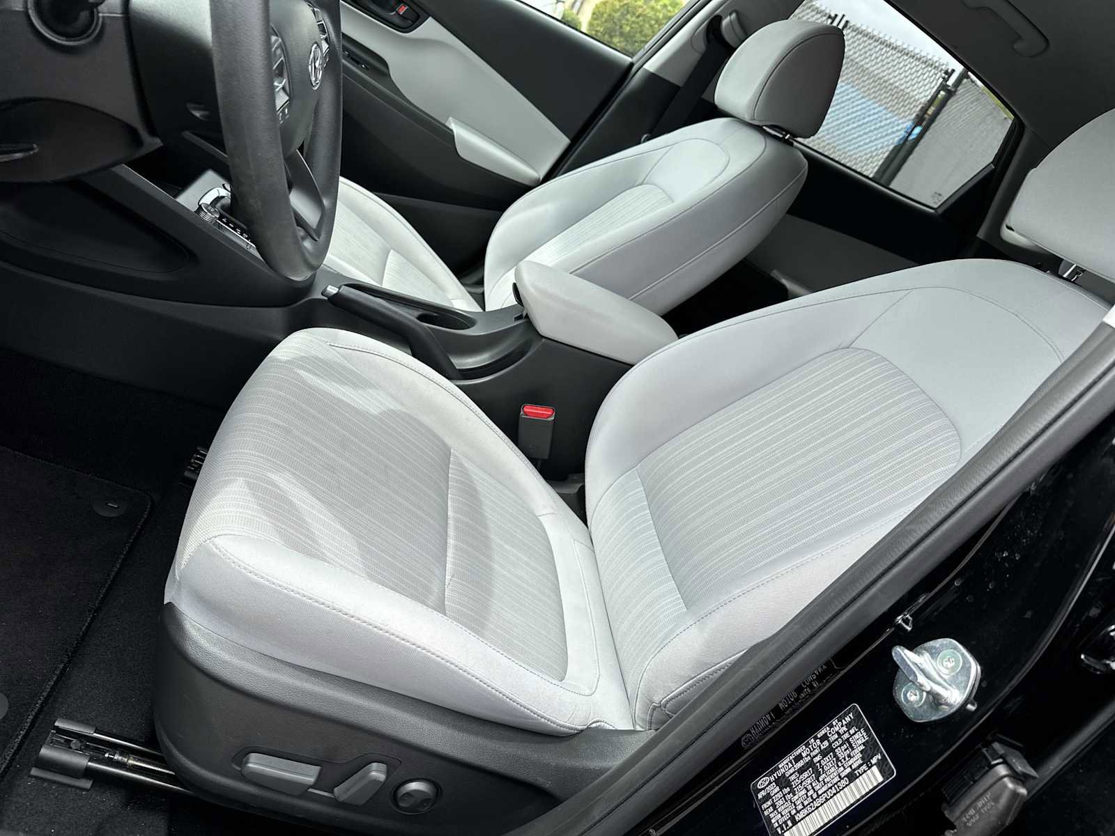 Used 2023 Hyundai Kona SEL image 10