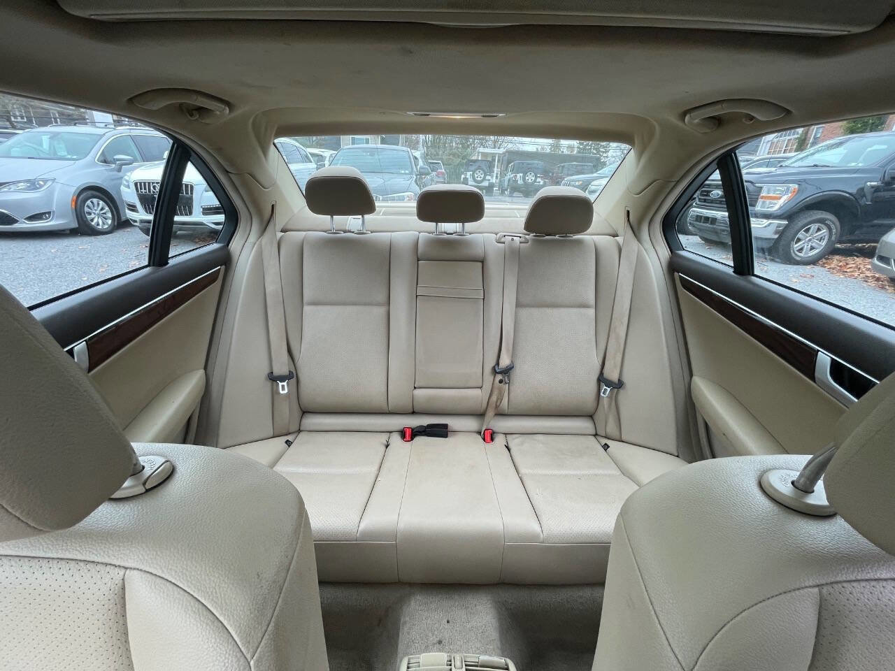 Used 2013 Mercedes-Benz C 300 4MATIC Sedan image 24