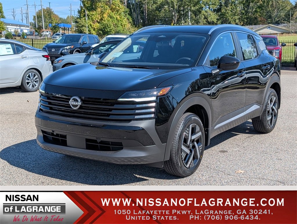 New 2026 Nissan Kicks SV image 1