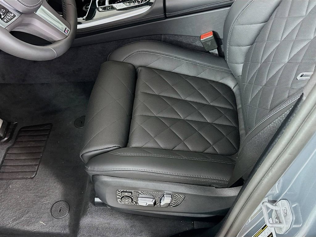 New 2026 BMW X5 xDrive40i w/ M Sport Package image 26