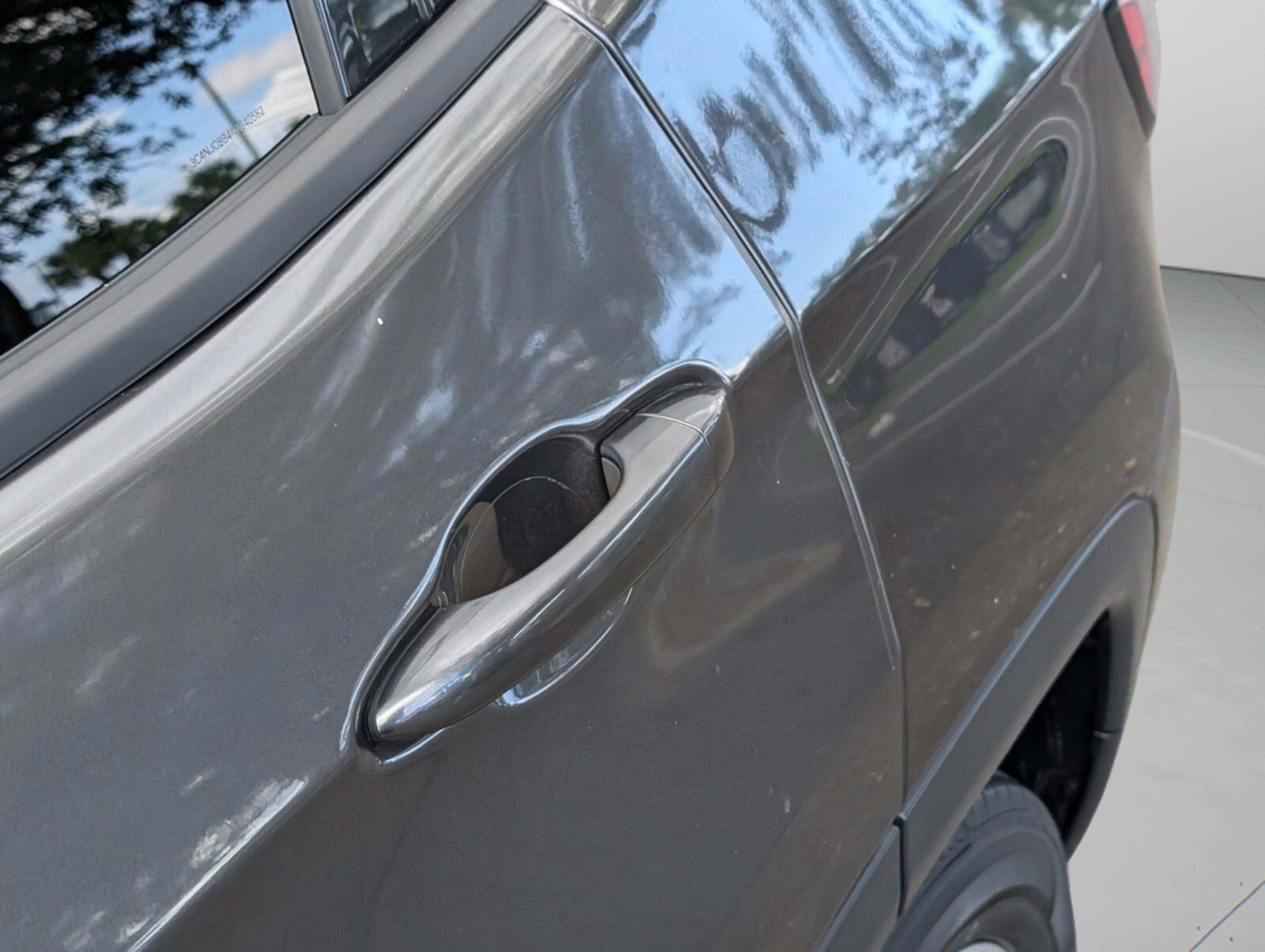 Used 2019 Jeep Compass Latitude image 6