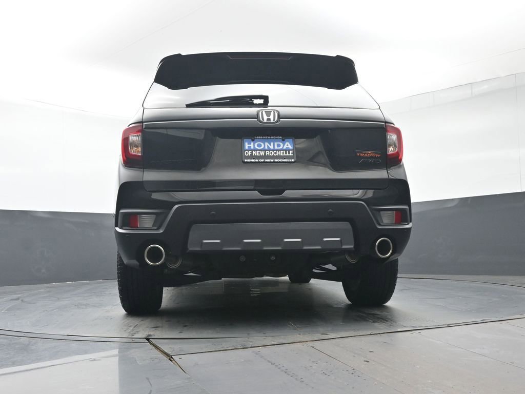 Certified 2023 Honda Passport TrailSport image 36