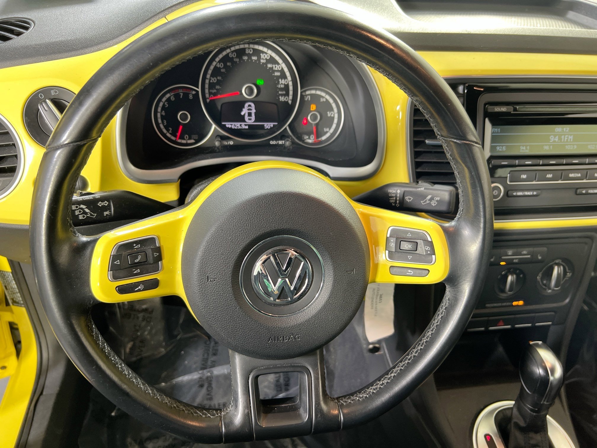 Used 2014 Volkswagen Beetle 2.5 image 11
