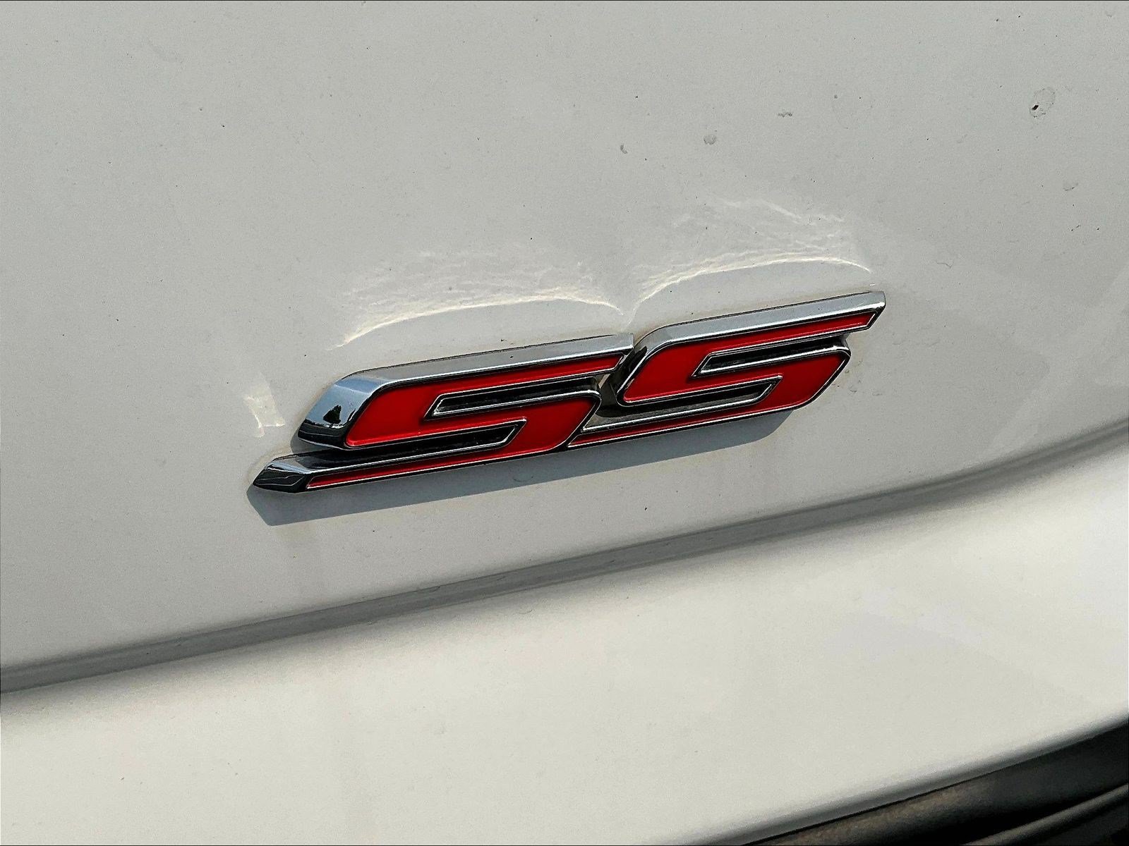 Used 2021 Chevrolet Camaro SS RWD image 20