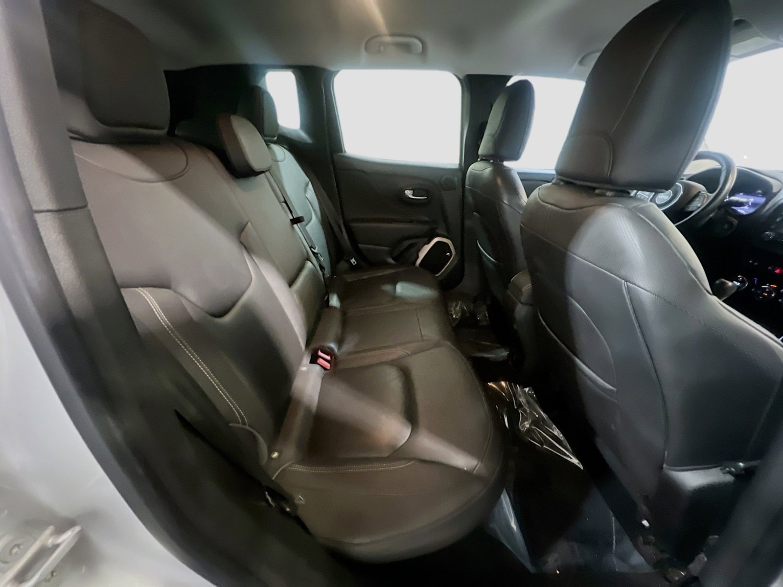 Used 2017 Jeep Renegade Limited w/ Advanced Technology Group image 17