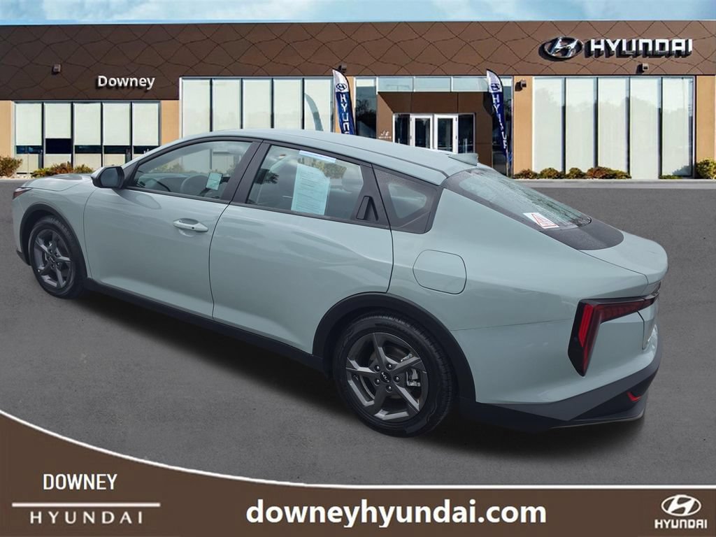 Used 2025 Kia K4 FWD image 3