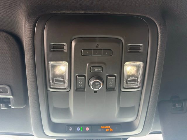 Used 2023 GMC Yukon AT4 image 27