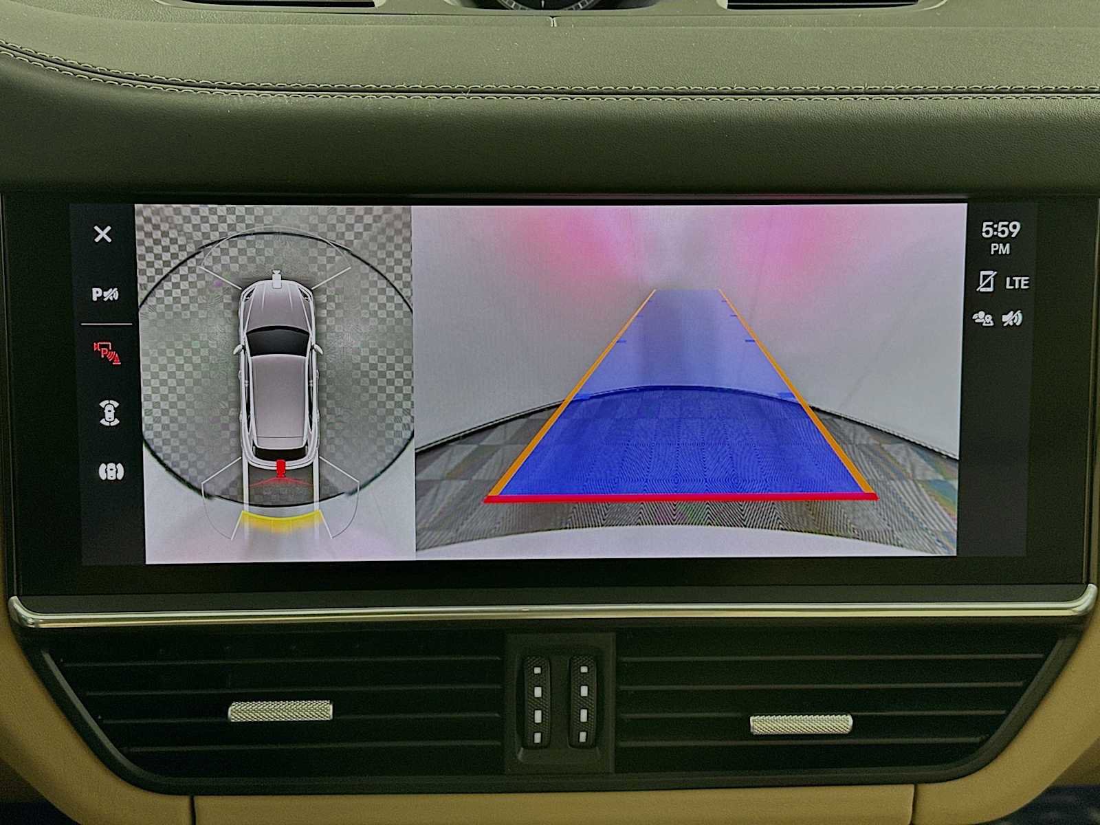 Certified 2022 Porsche Cayenne E-Hybrid image 19