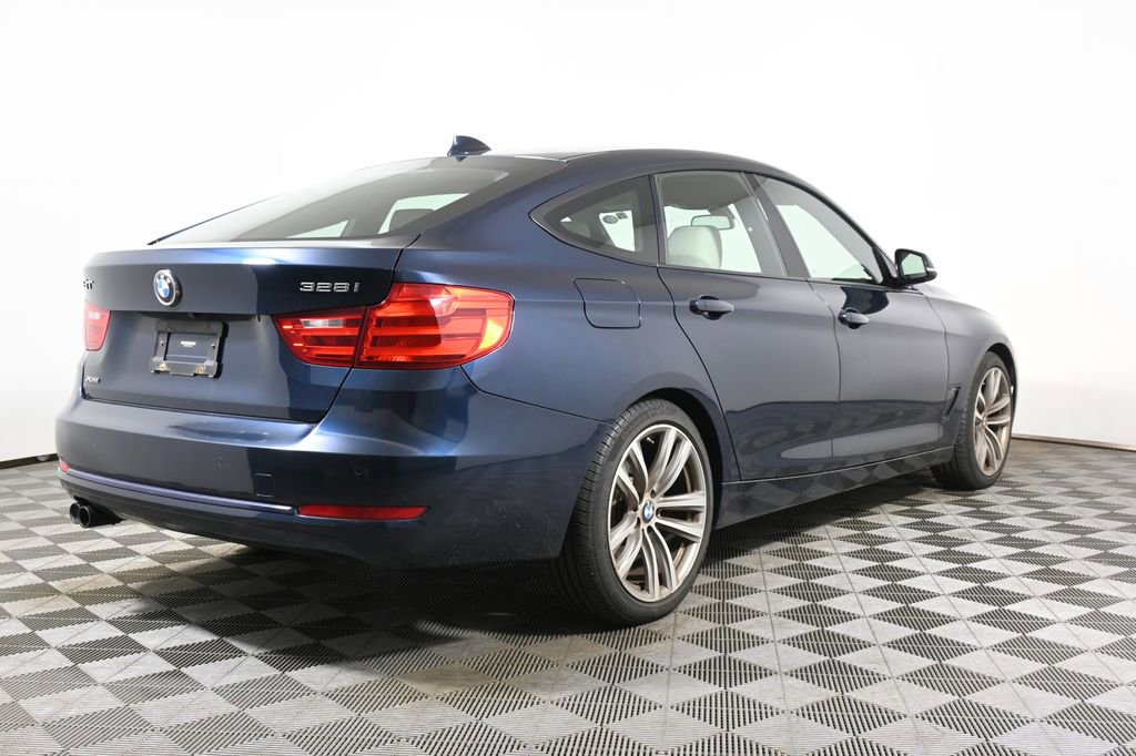 Used 2016 BMW 328i Gran Turismo xDrive image 7