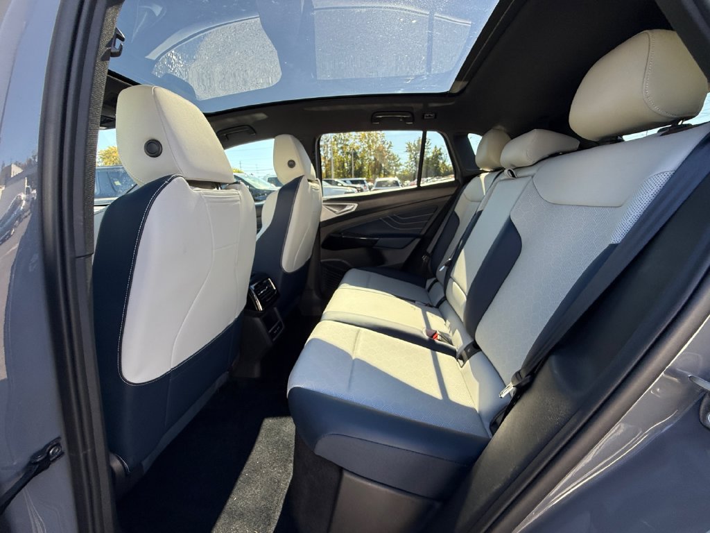 Used 2024 Volkswagen ID.4 S RWD image 23