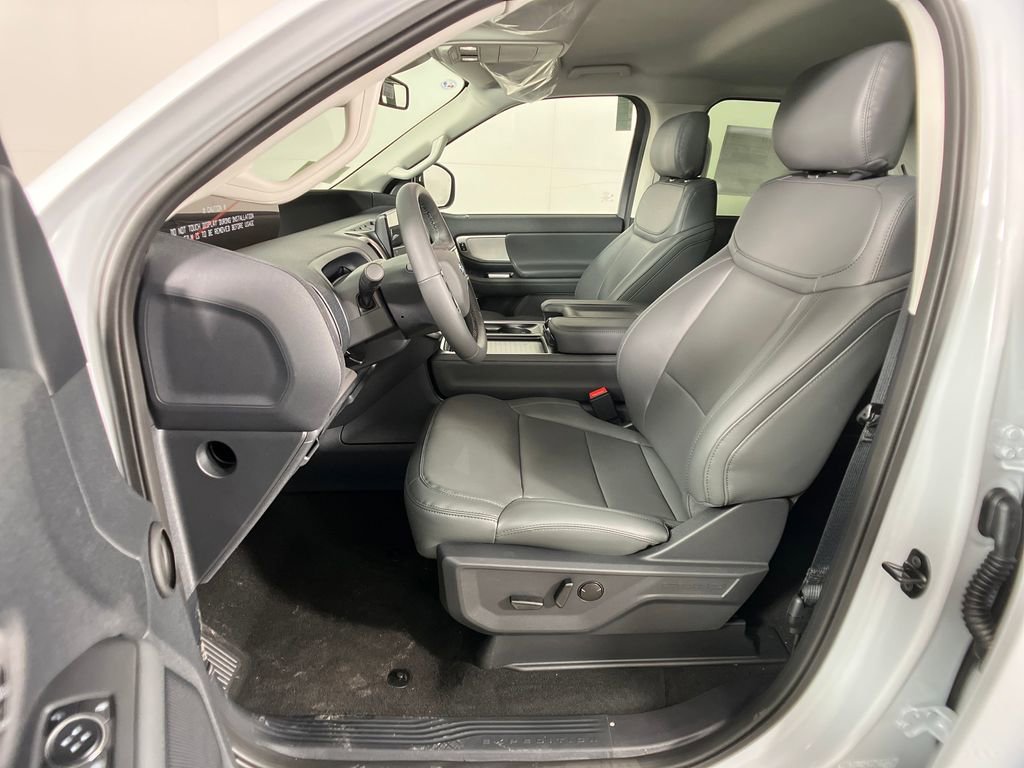 New 2026 Ford Expedition Max Active image 32