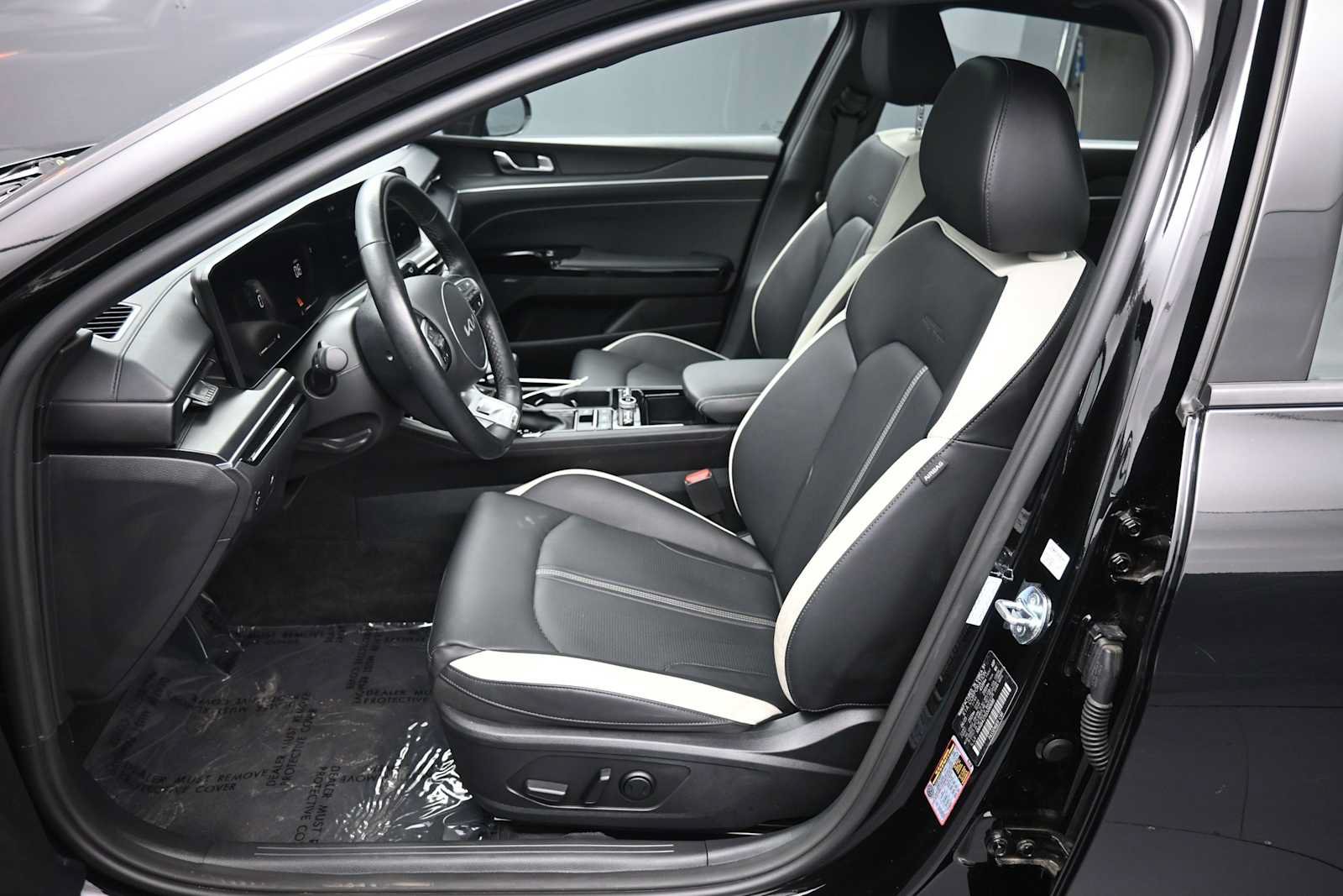 Certified 2025 Kia K5 GT-Line w/ GT-Line Premium Package AWD/4WD image 18