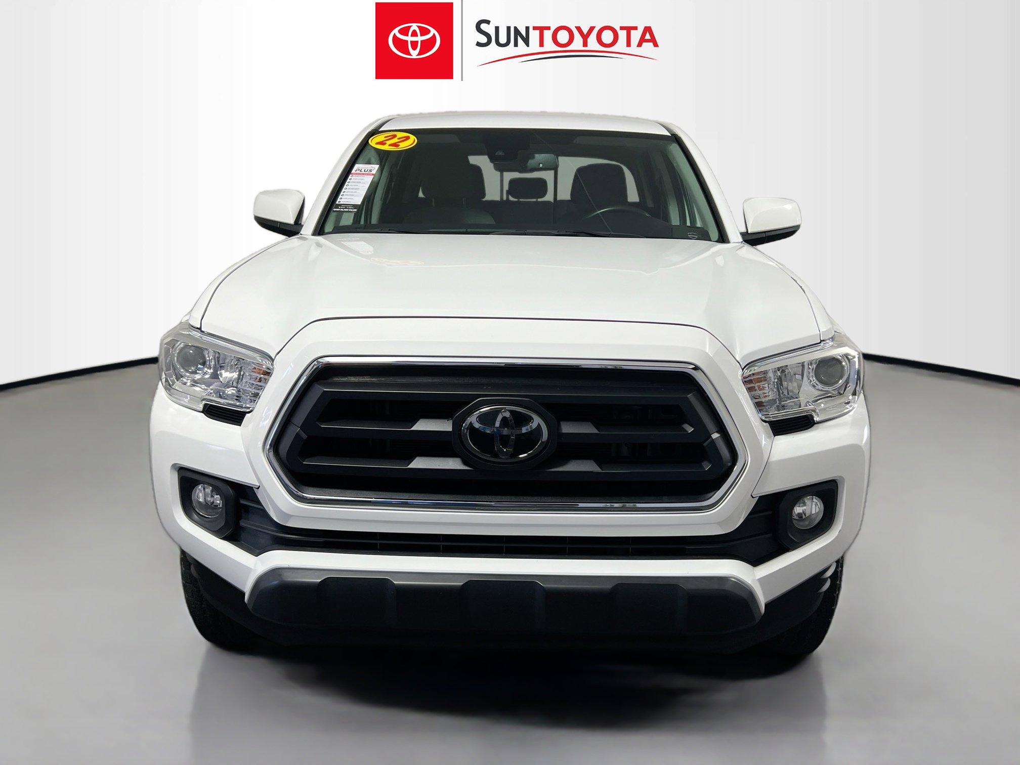 Used 2022 Toyota Tacoma SR5 RWD image 10