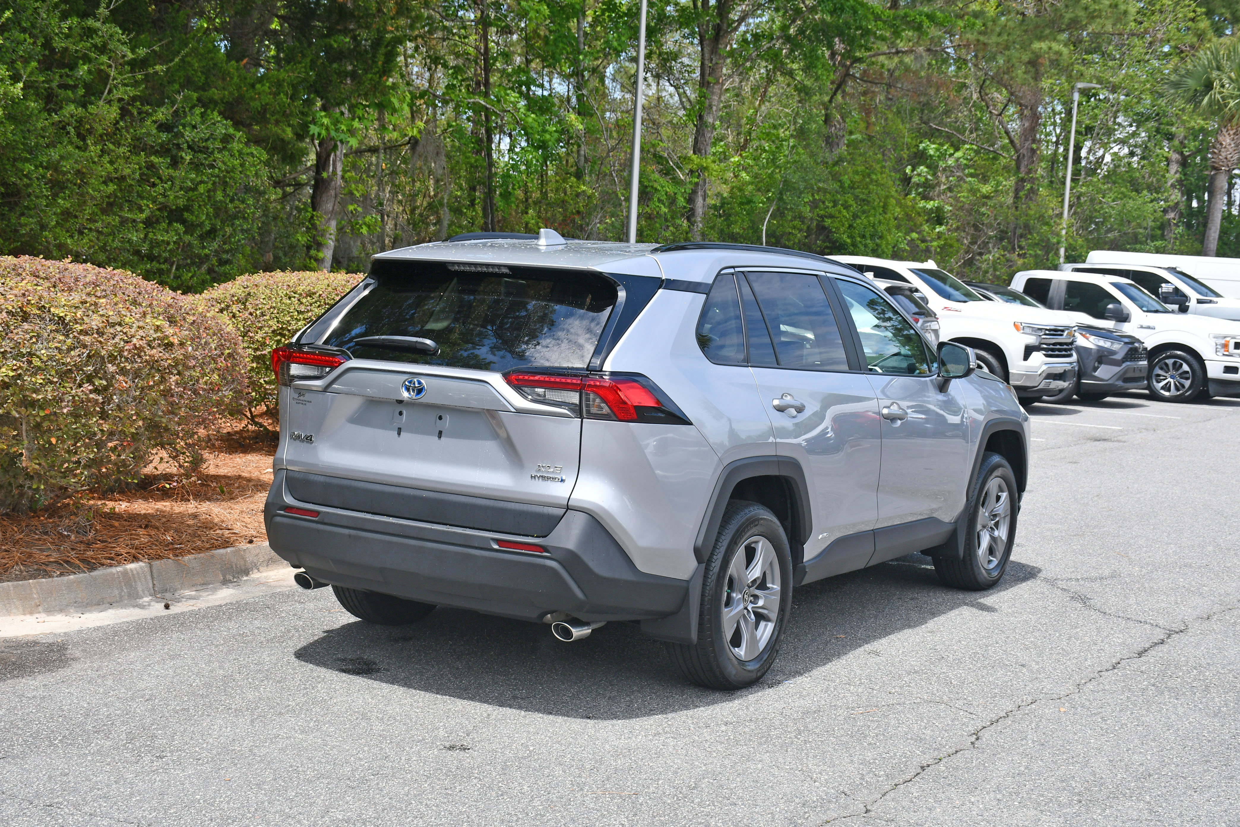 Certified 2024 Toyota RAV4 XLE w/ Convenience Package AWD/4WD image 4