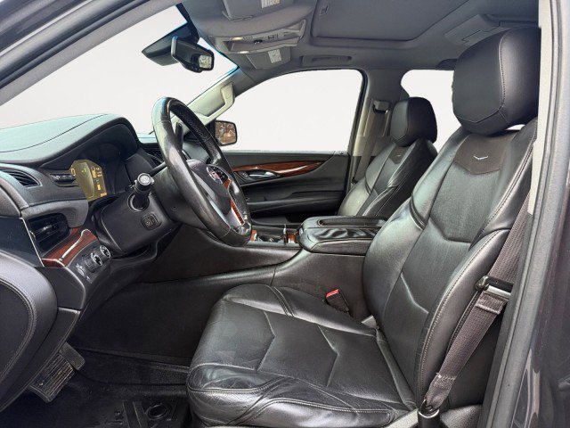 Used 2015 Cadillac Escalade Premium image 6