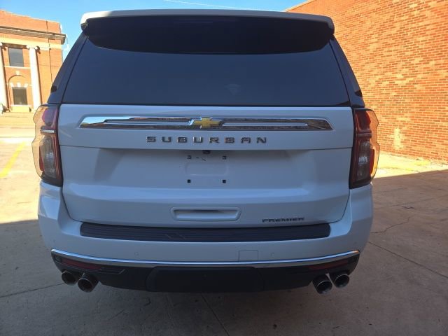 Used 2023 Chevrolet Suburban Premier AWD/4WD image 6