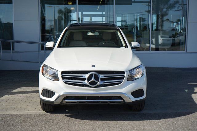Used 2017 Mercedes-Benz GLC 300 GLC 300 image 3