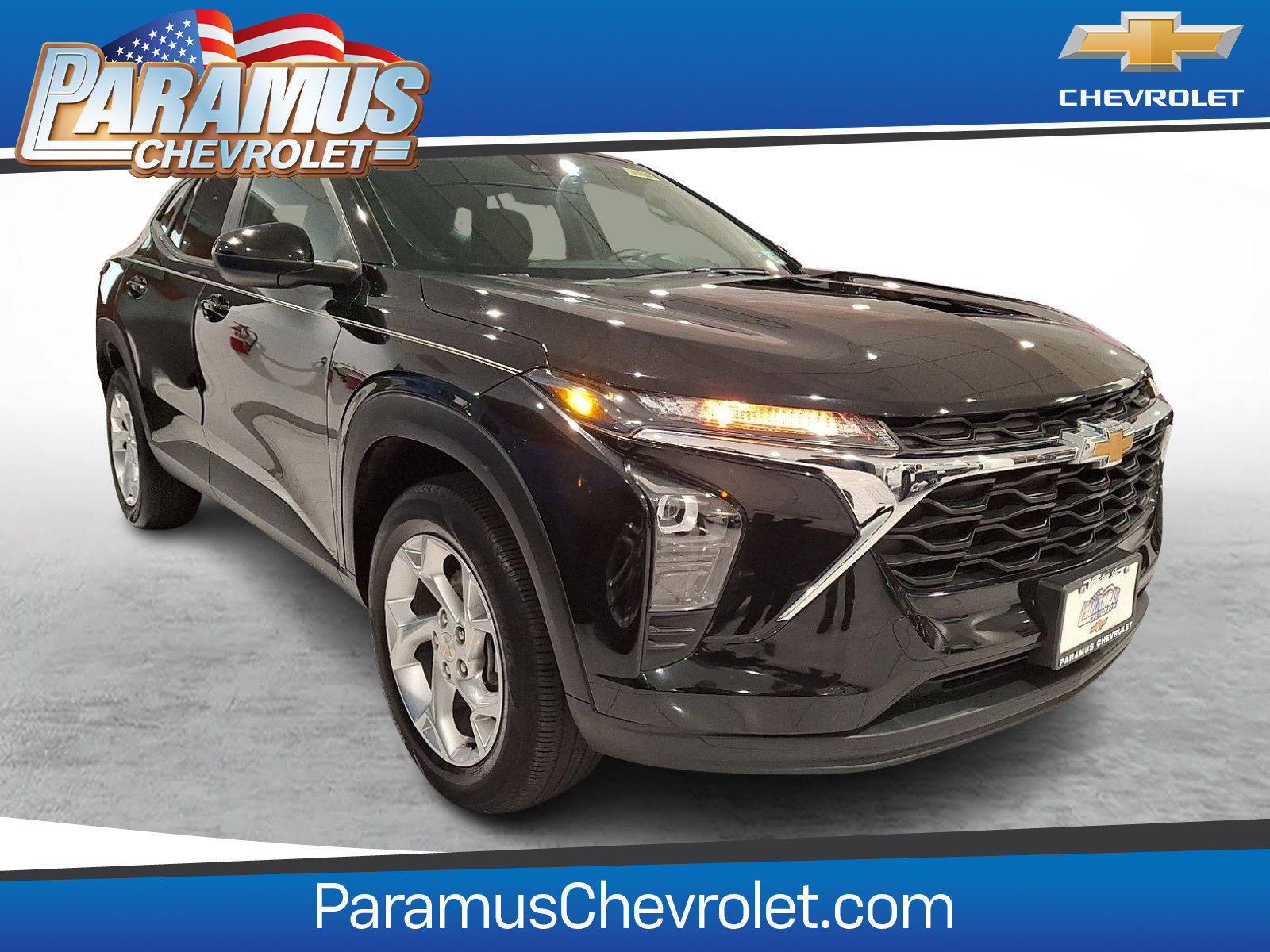 Used 2024 Chevrolet Trax LS w/ LS Convenience Package FWD image 1