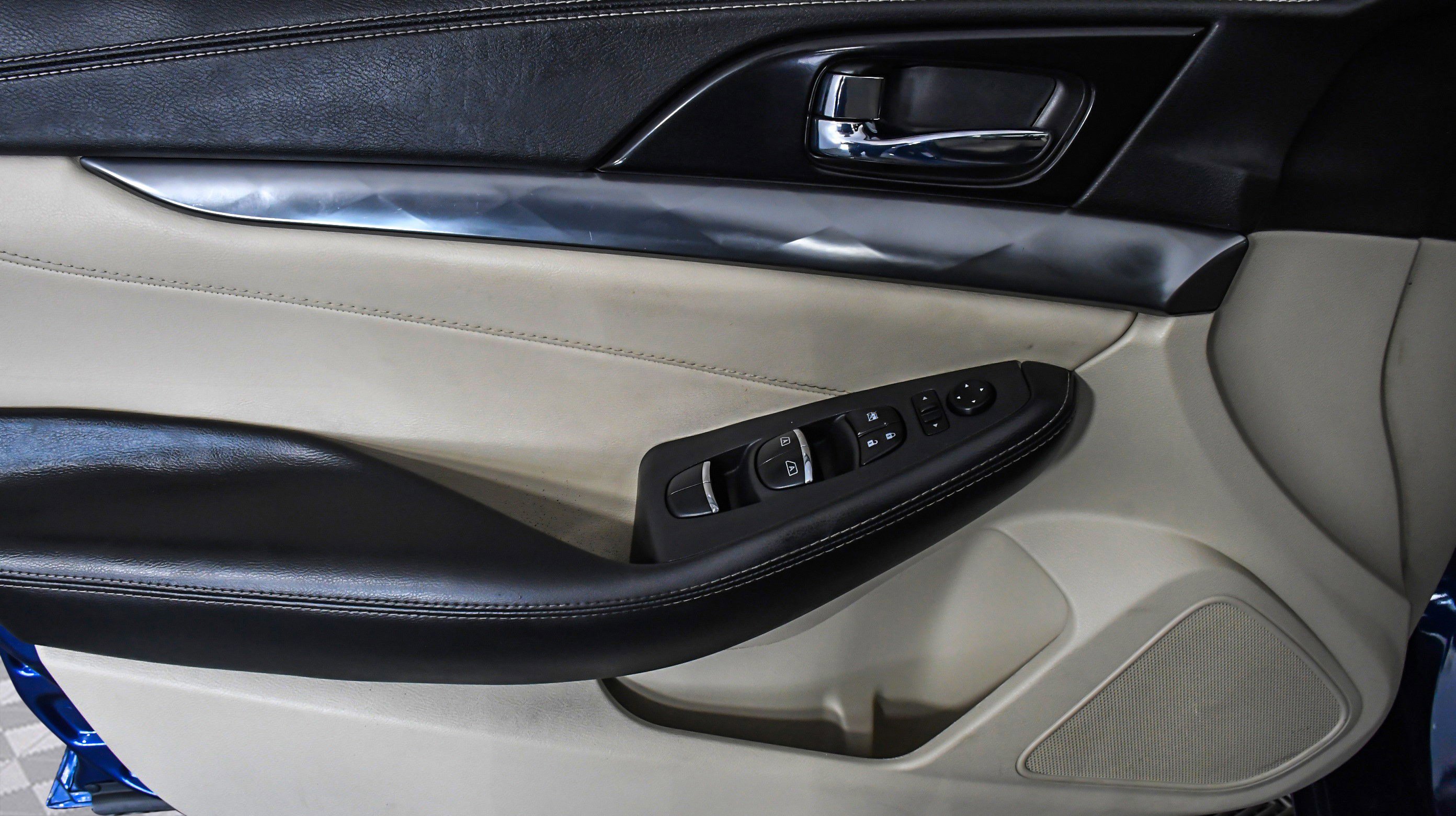 Used 2019 Nissan Maxima 3.5 SL w/ Floor Mat Group image 22