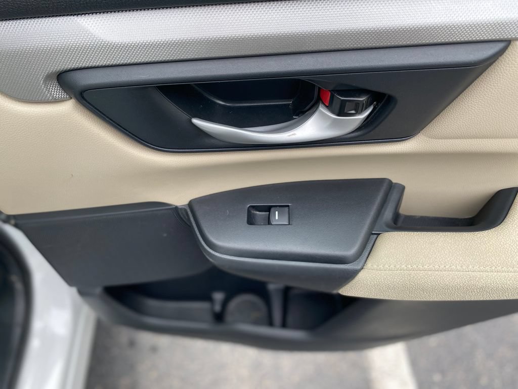 Used 2020 Honda CR-V LX image 14