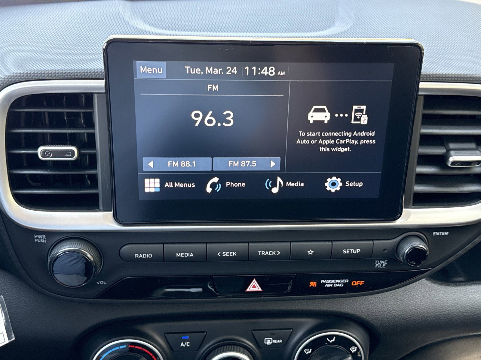 New 2026 Hyundai Venue SE image 19