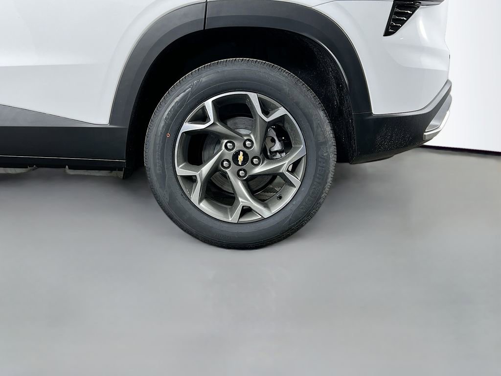 New 2026 Chevrolet Trax LT w/ Driver Confidence Package image 29