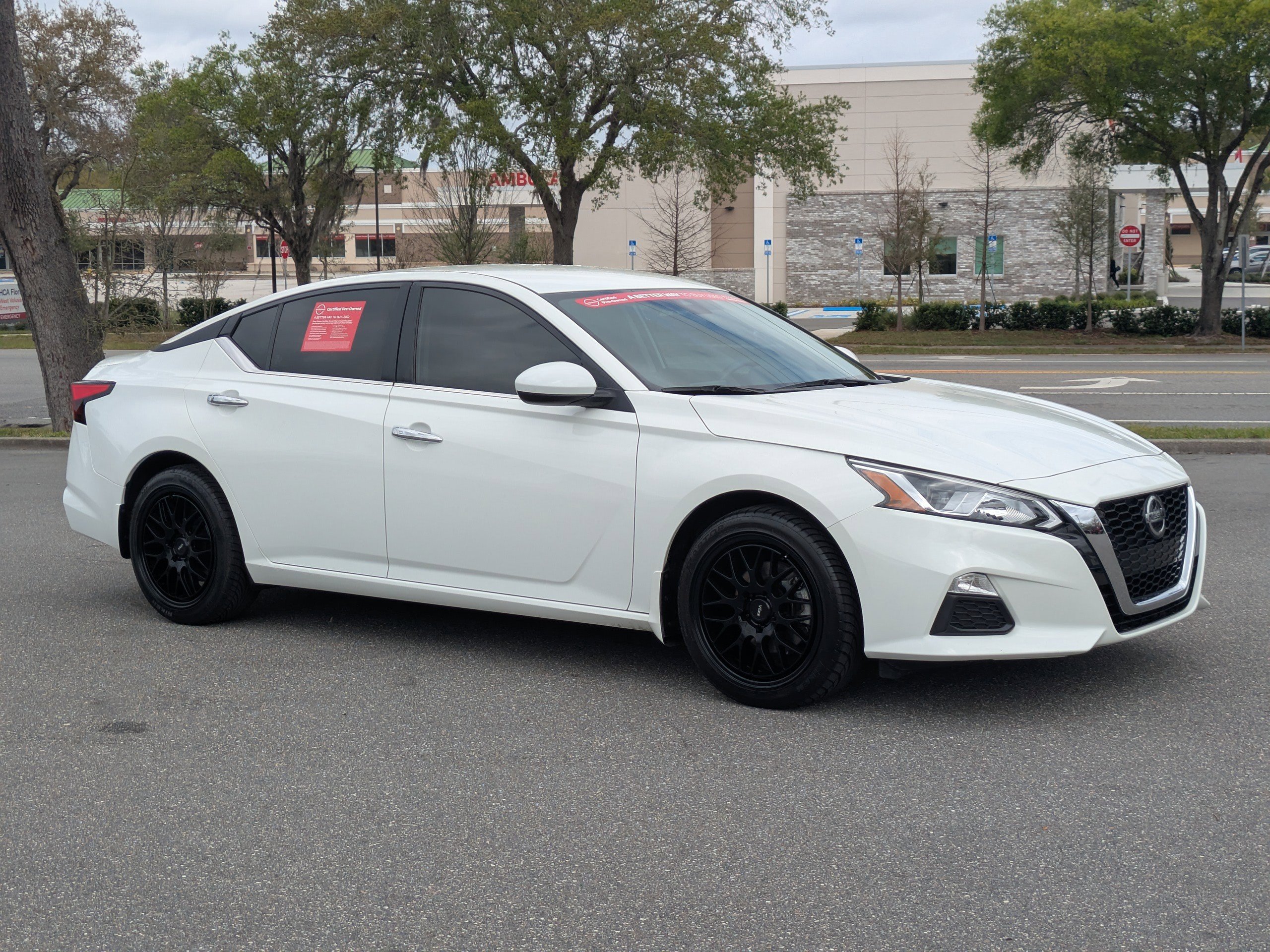 Certified 2021 Nissan Altima 2.5 S image 2