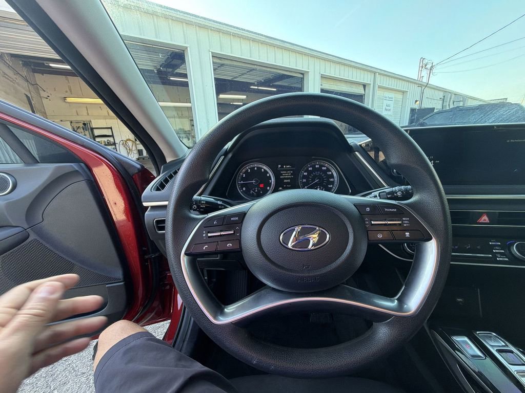 Used 2023 Hyundai Sonata SEL FWD image 14