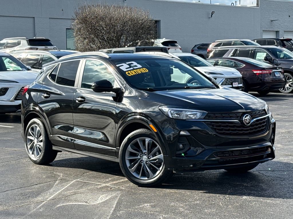 Used 2023 Buick Encore GX Select w/ Experience Buick Package image 2