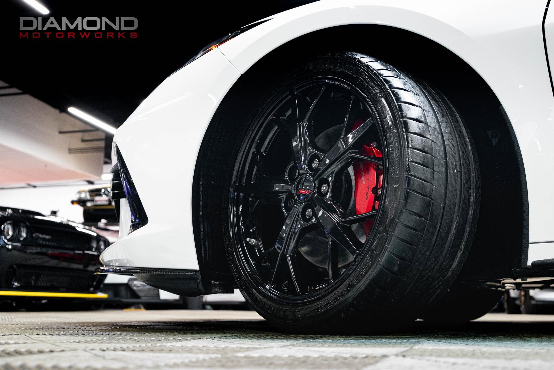 Used 2022 Chevrolet Corvette Stingray Coupe w/ Z51 Performance Package RWD image 7