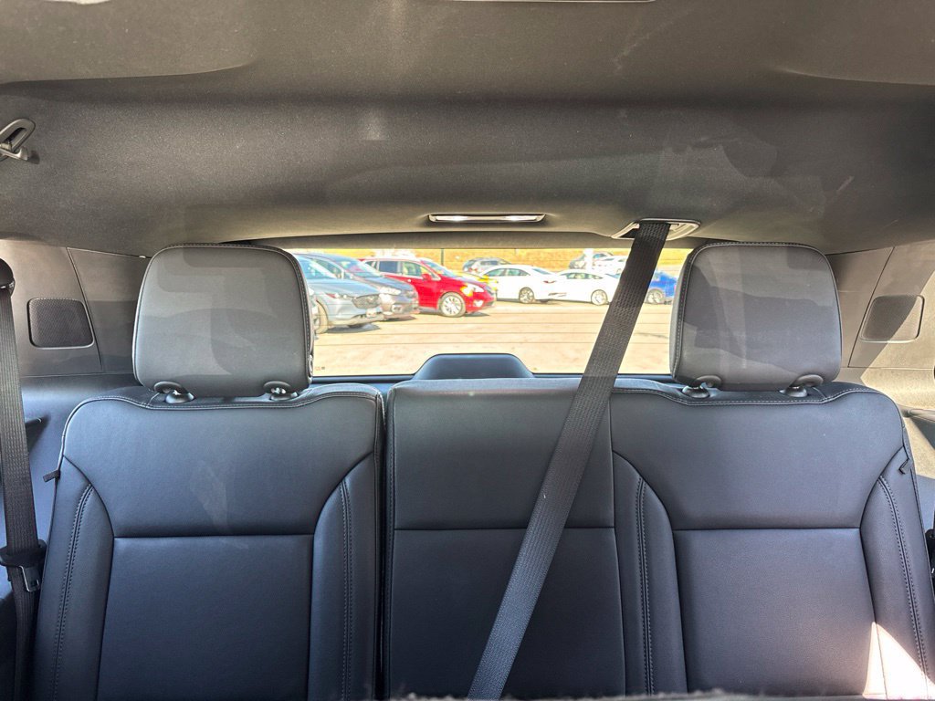 Used 2025 Chevrolet Tahoe LT AWD/4WD image 26