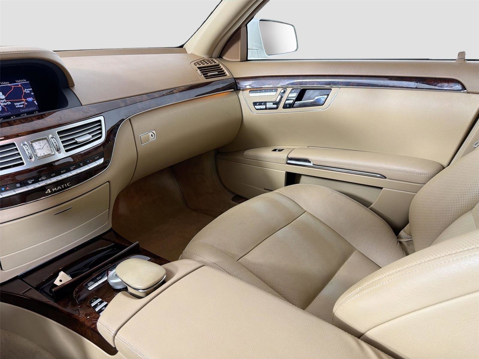 Used 2012 Mercedes-Benz S 550 4MATIC image 22