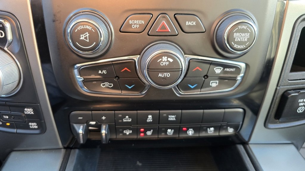 Used 2015 RAM 1500 Sport image 26