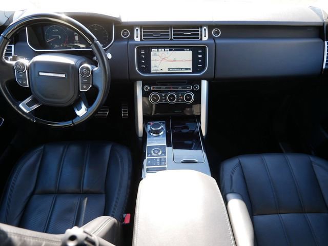 Used 2015 Land Rover Range Rover Supercharged image 12