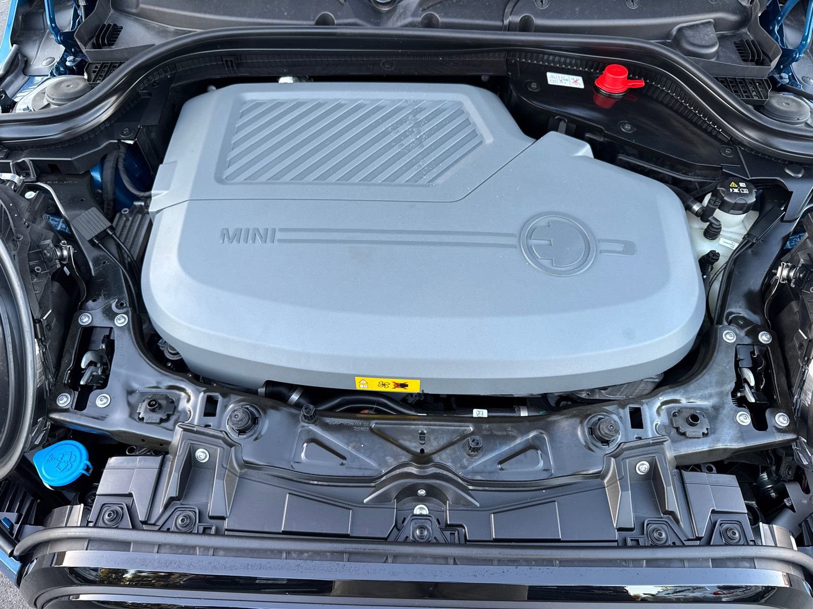 Used 2023 MINI Cooper SE image 8