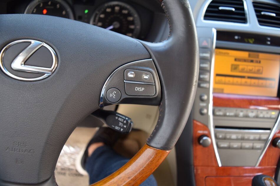Used 2010 Lexus ES 350 FWD image 70