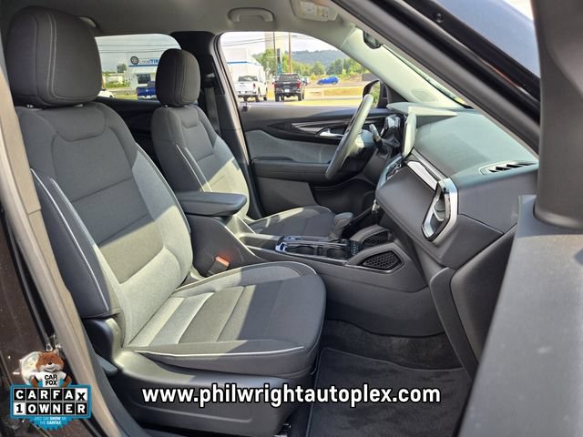 Used 2025 Chevrolet TrailBlazer LT AWD/4WD image 18