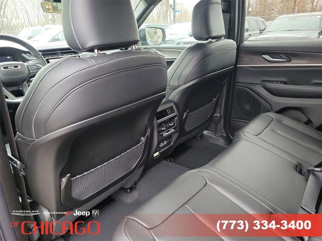 New 2025 Jeep Grand Cherokee Limited image 13
