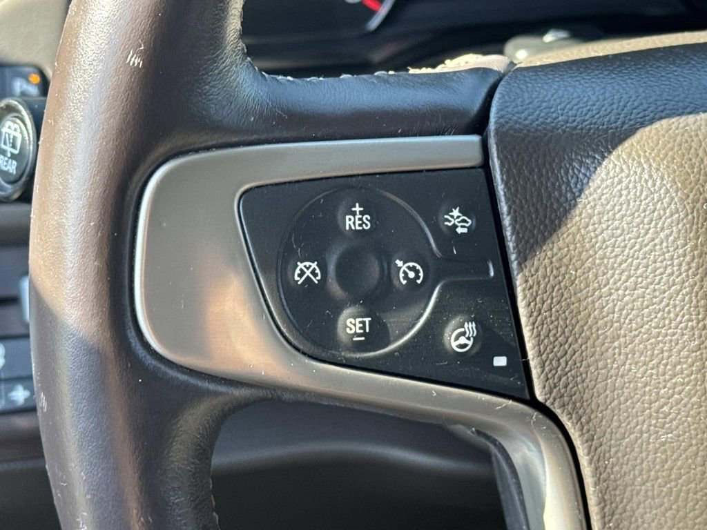 Used 2015 GMC Yukon XL Denali w/ Premium Package image 25