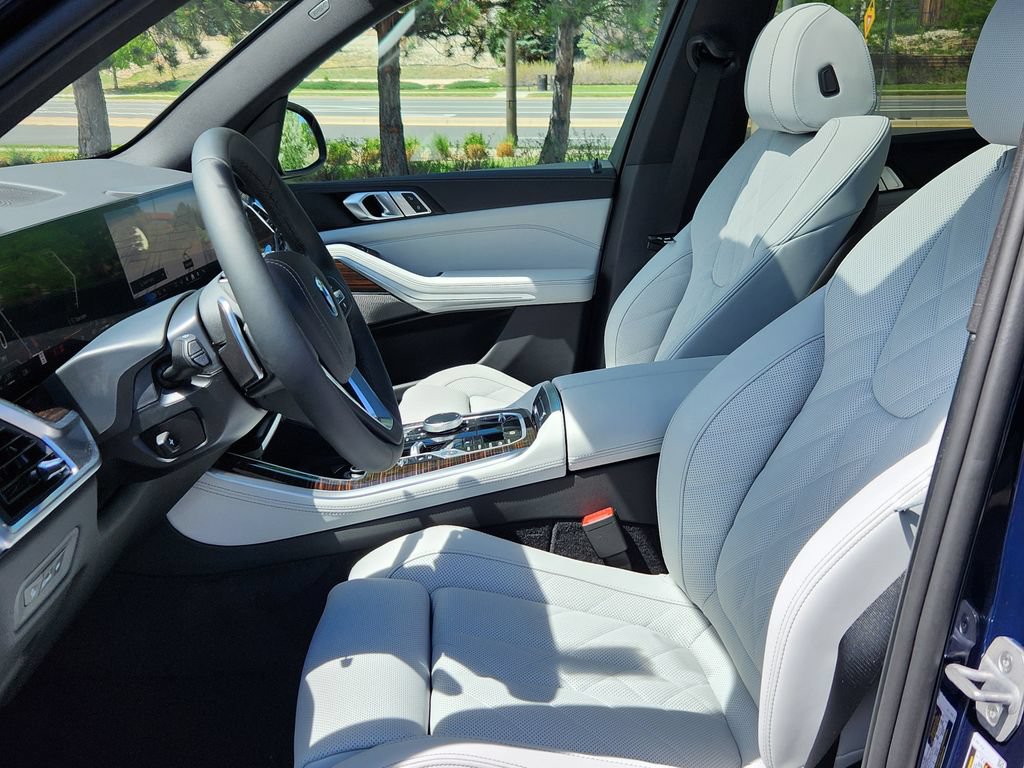 New 2026 BMW X5 xDrive50e AWD/4WD image 10
