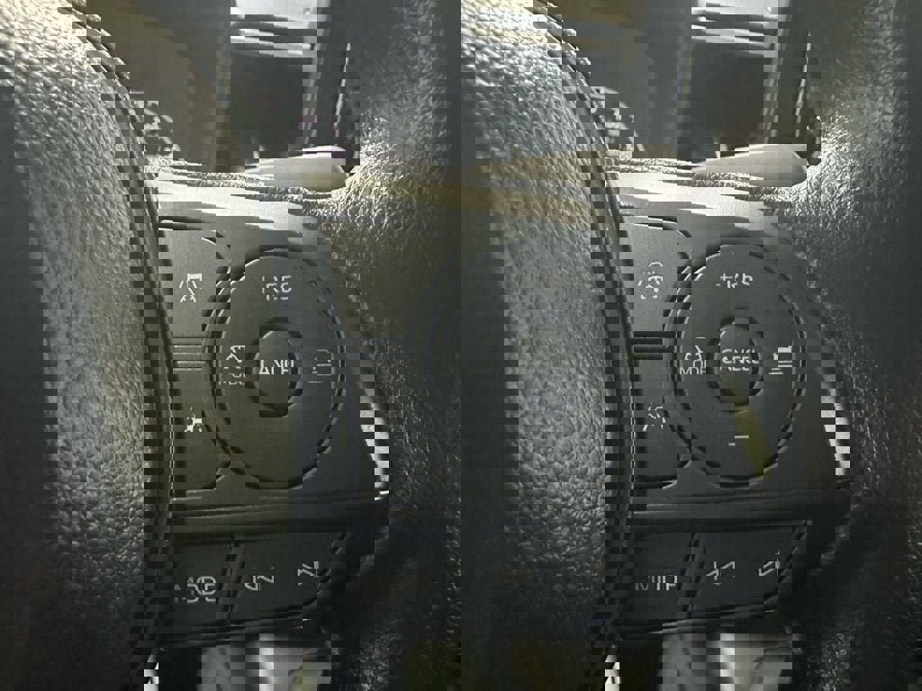 Used 2025 Toyota Corolla LE w/ LE Premium Package image 20