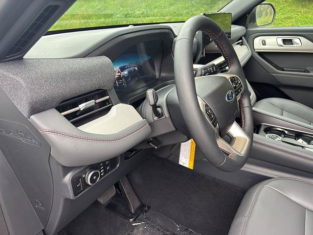 New 2027 Ford Explorer Active w/ Active Comfort Package AWD/4WD image 12