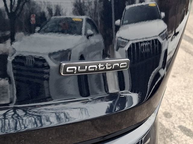 Used 2024 Audi Q7 2.0T Premium image 32